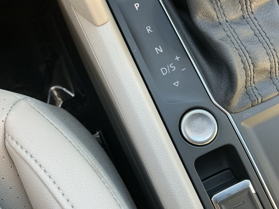 2019 Volkswagen Atlas 3.6L V6 SEL R-Line