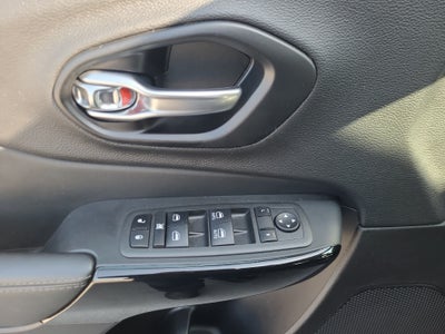 2023 Jeep Cherokee Altitude Lux 4x4