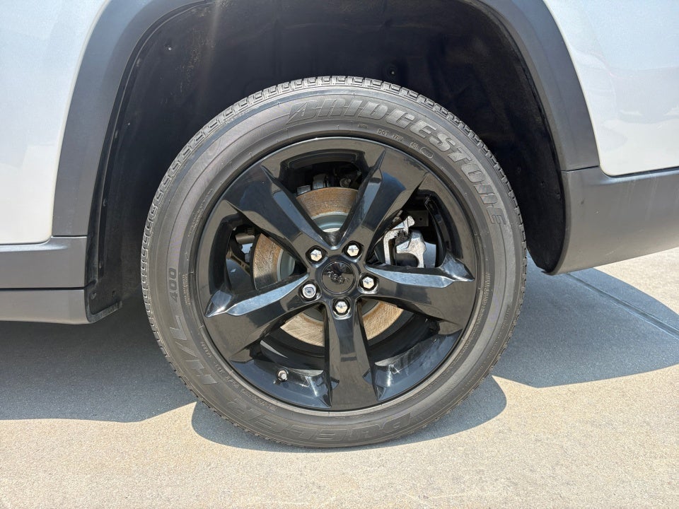 2023 Jeep Grand Cherokee L Altitude 4x4