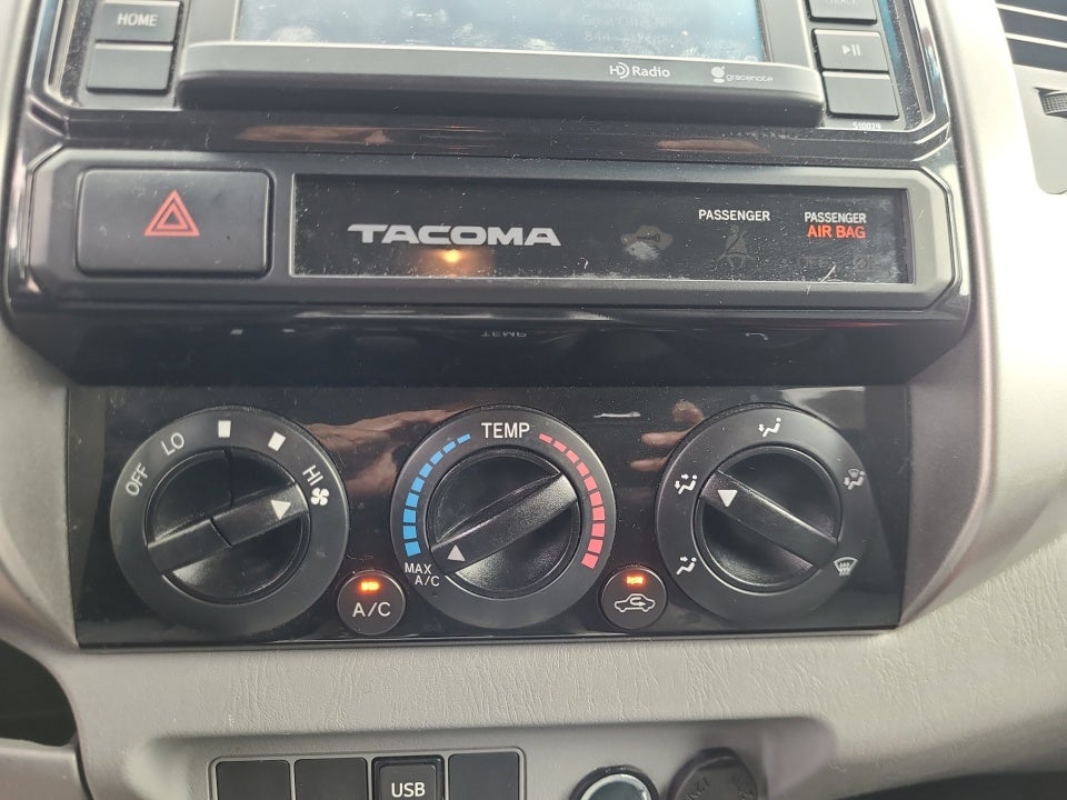 2015 Toyota Tacoma Base V6
