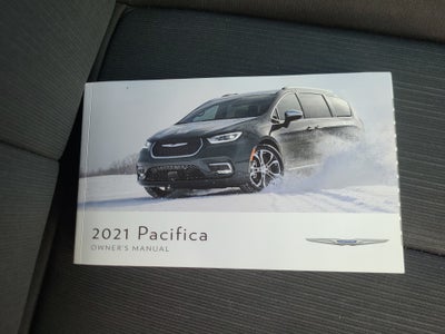 2021 Chrysler Pacifica Touring AWD