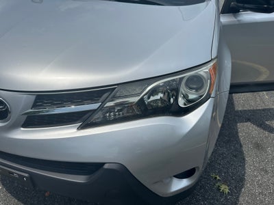 2015 Toyota RAV4 LE