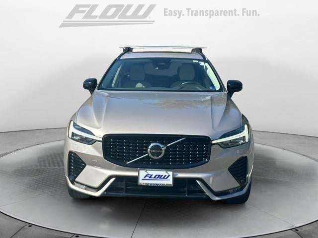 2024 Volvo XC60 Plus Dark Theme