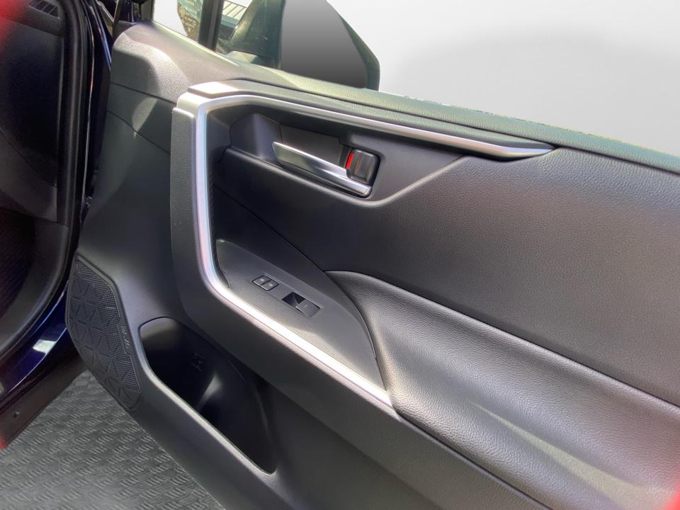 2025 Toyota RAV4 Híbrido Hybrid XLE