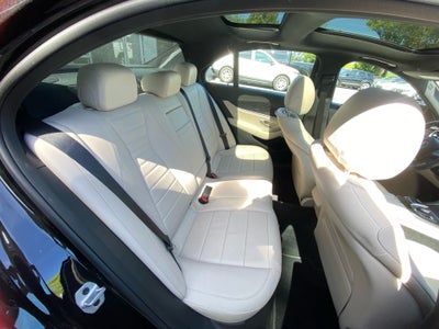 2018 Mercedes-Benz E 300 E 300