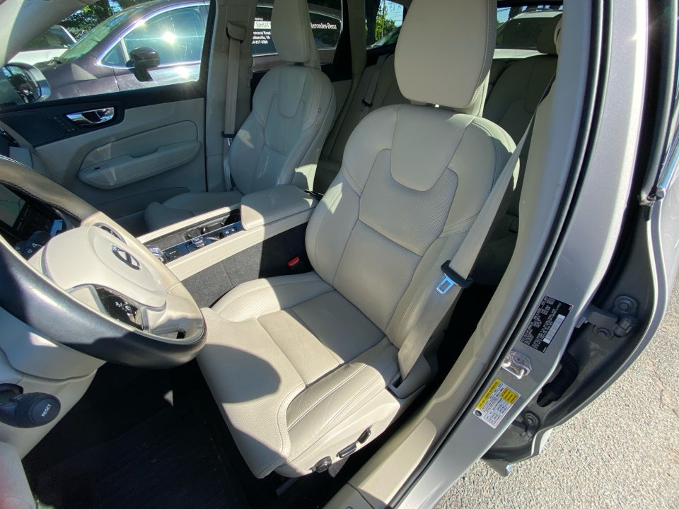 2022 Volvo XC60 B5 Inscription