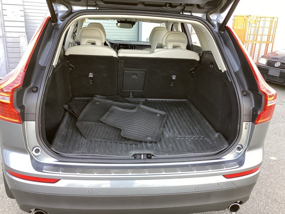 2018 Volvo XC60 T6 Momentum