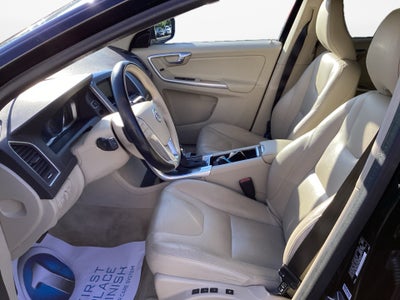 2016 Volvo XC60 T5 Premier