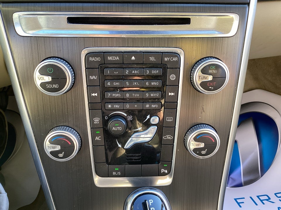 2016 Volvo XC60 T5 Premier