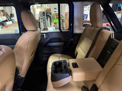 2018 Jeep Wrangler Unlimited Sahara 4x4