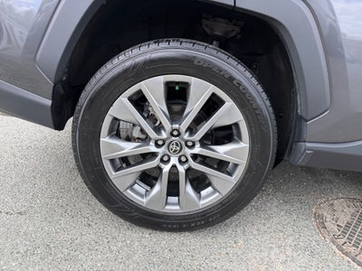 2022 Toyota RAV4 XLE Premium