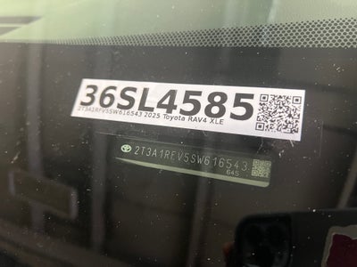 2025 Toyota RAV4 XLE Premium