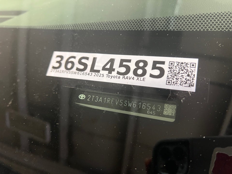 2025 Toyota RAV4 XLE Premium