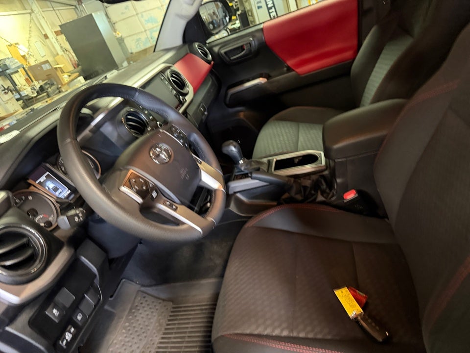 2022 Toyota Tacoma SR5 V6