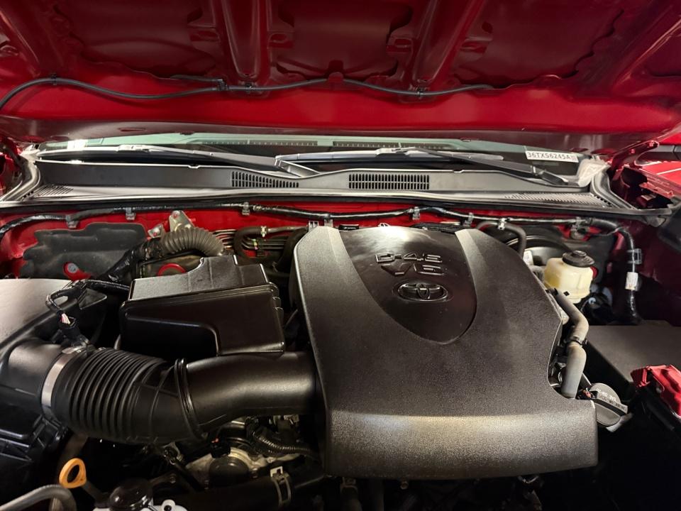 2021 Toyota TACOMA SR5 SR5