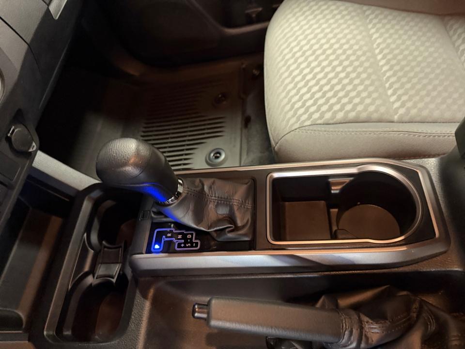 2021 Toyota TACOMA SR5 SR5
