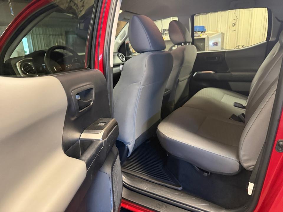 2021 Toyota TACOMA SR5 SR5