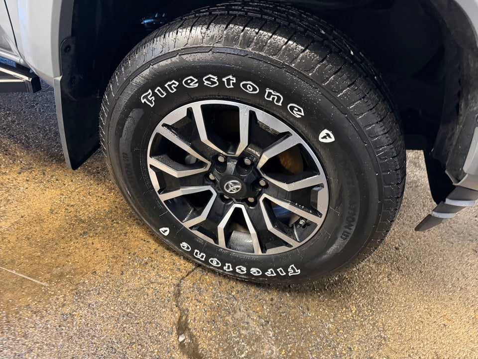 2020 Toyota Tacoma TRD Sport