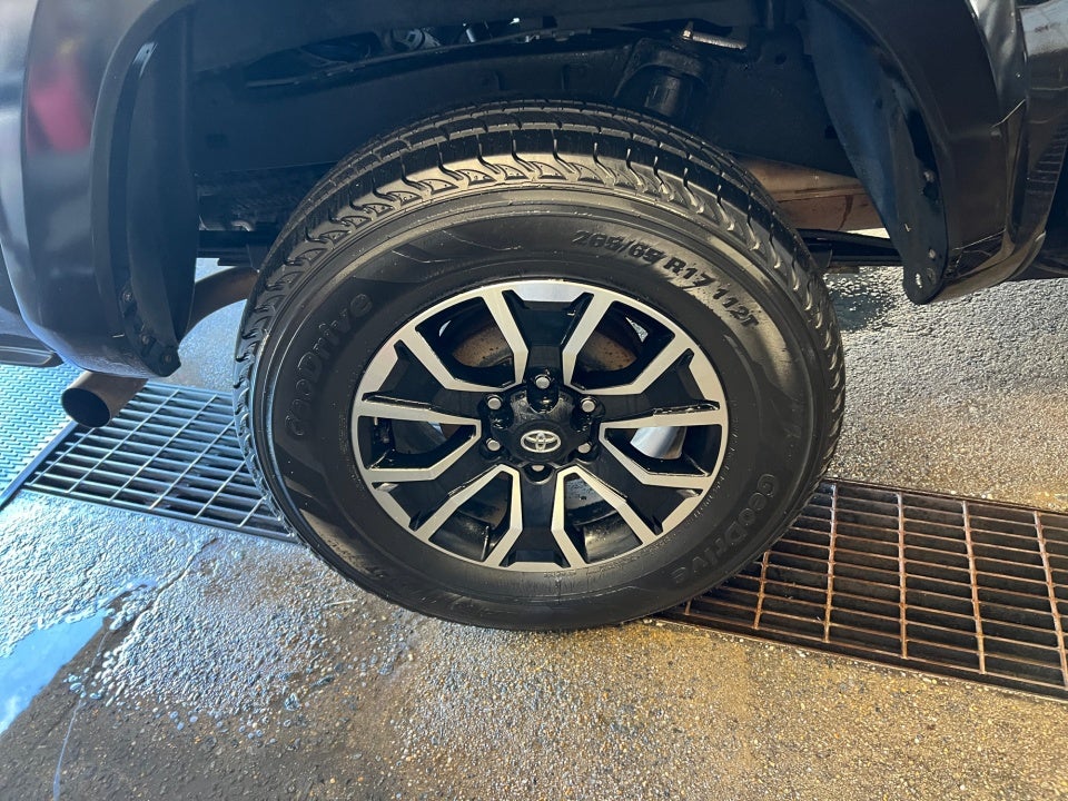 2022 Toyota Tacoma TRD Sport