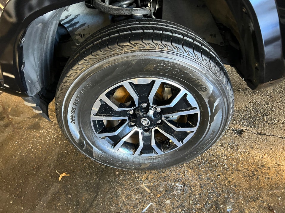 2022 Toyota Tacoma TRD Sport