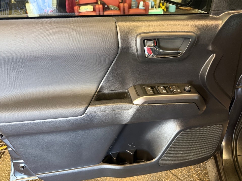 2021 Toyota Tacoma TRD Off-Road