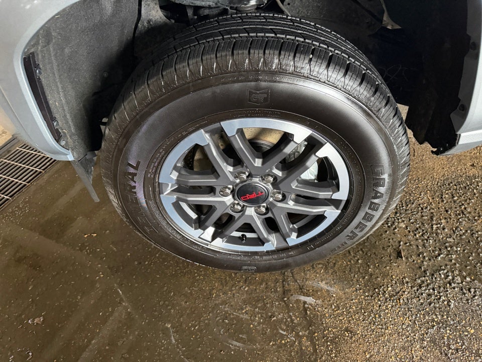 2025 Toyota Tacoma i-FORCE MAX TRD Sport Hybrid