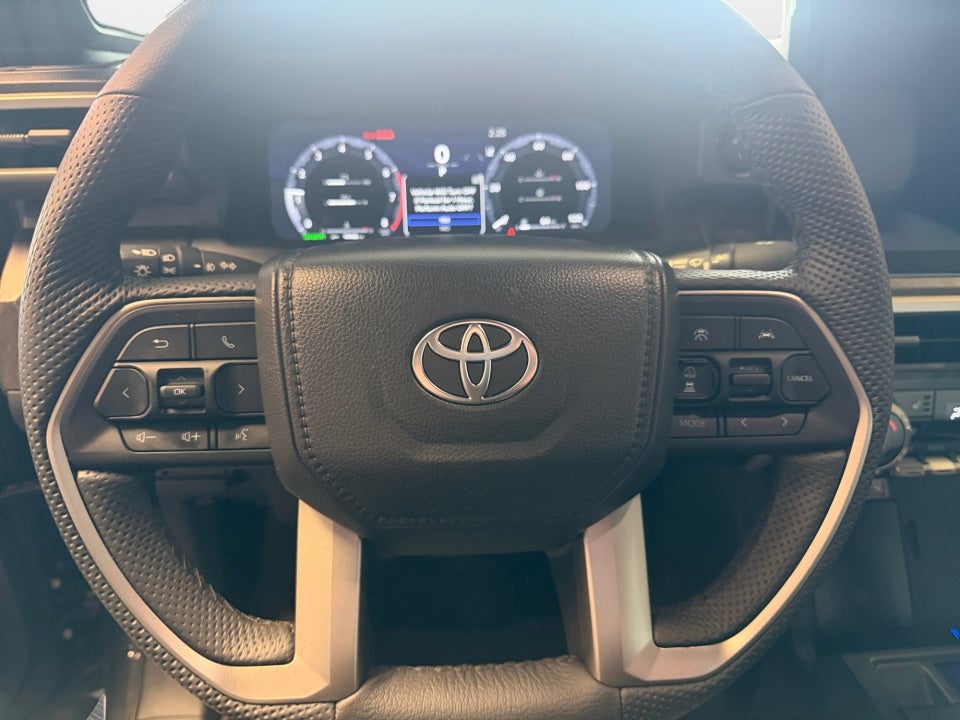2025 Toyota Tacoma Hybrid Limited Hybrid