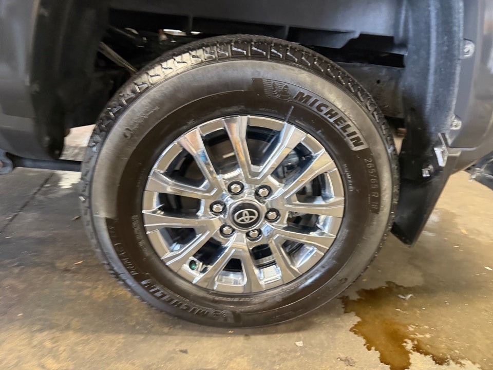 2025 Toyota Tacoma Hybrid Limited Hybrid