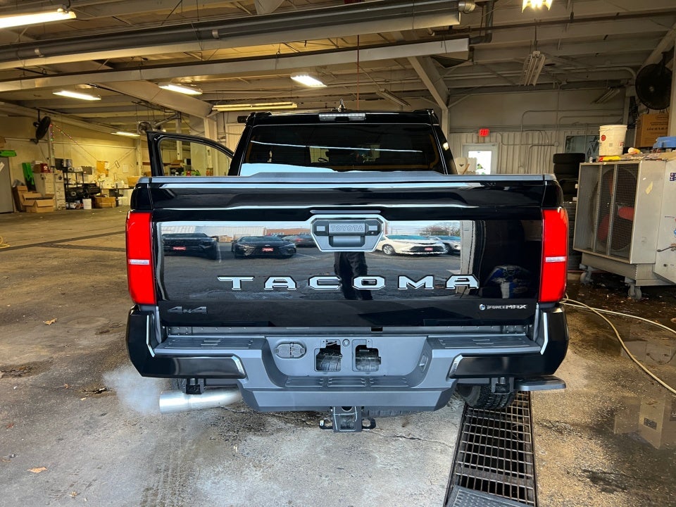 2025 Toyota Tacoma Hybrid TRD Off Road