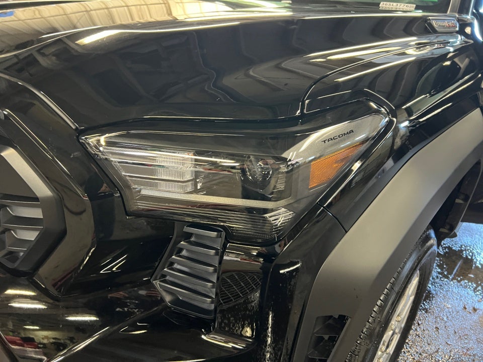 2025 Toyota Tacoma Hybrid TRD Off Road