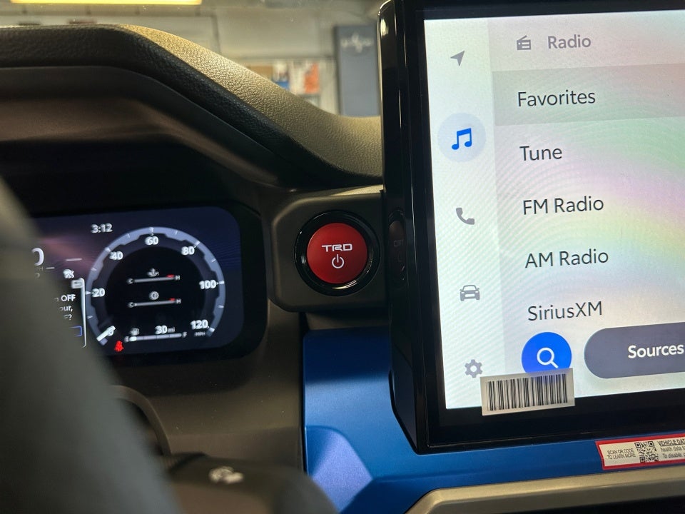 2025 Toyota Tacoma Hybrid TRD Sport