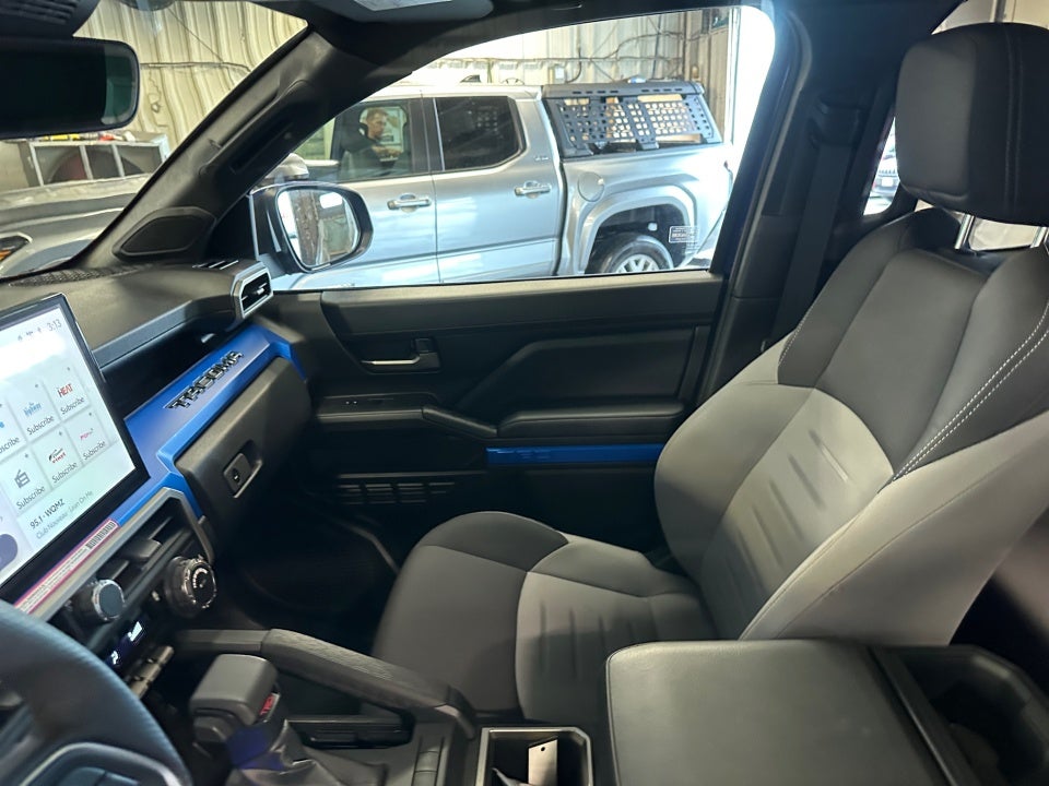 2025 Toyota Tacoma Hybrid TRD Sport
