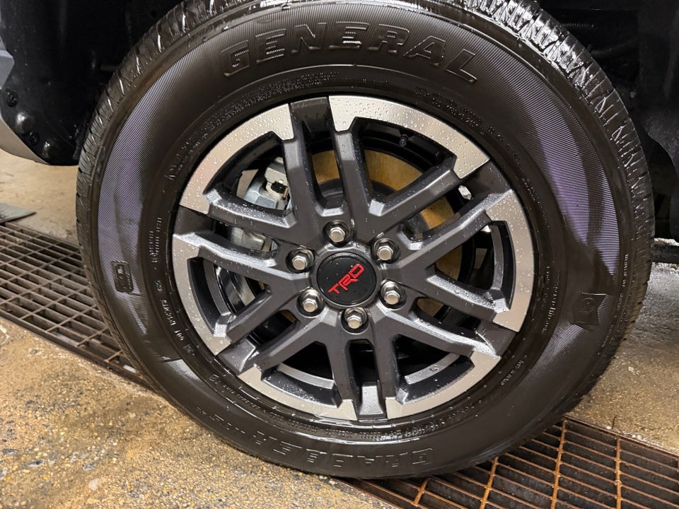 2025 Toyota Tacoma Hybrid TRD Sport 4WD