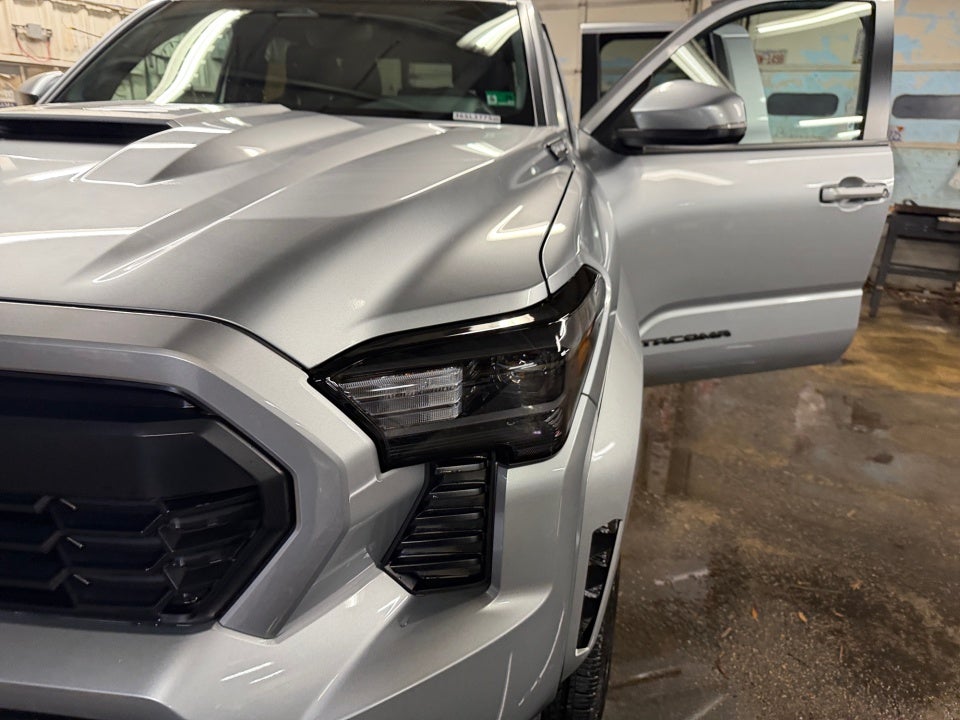 2025 Toyota Tacoma Hybrid TRD Sport 4WD