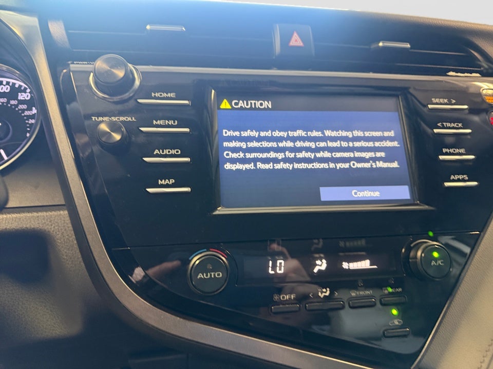2019 Toyota Camry SE