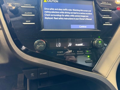 2019 Toyota Camry SE
