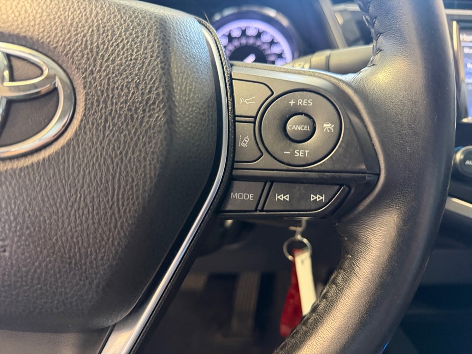 2019 Toyota Camry SE