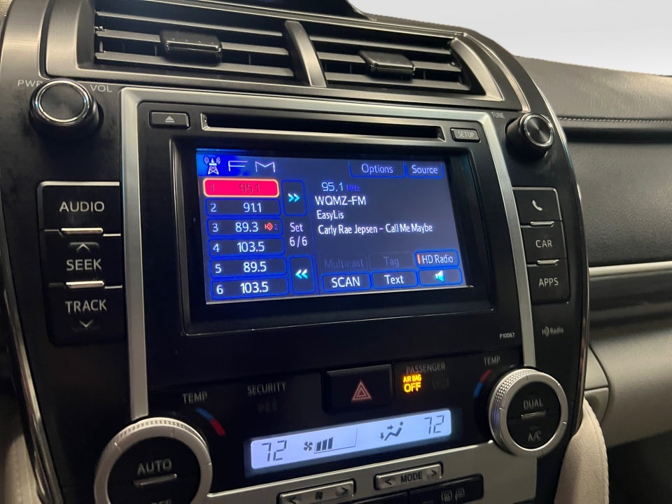 2012 Toyota Camry Hybrid XLE