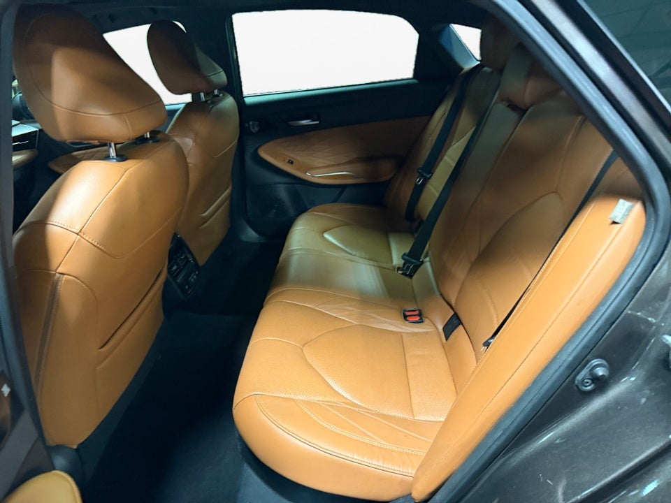 2020 Toyota Avalon Hybrid Limited