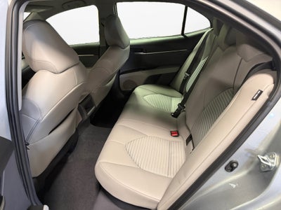 2024 Toyota Camry Hybrid SE