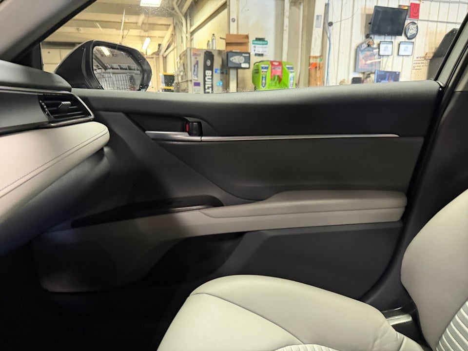 2024 Toyota Camry Hybrid SE