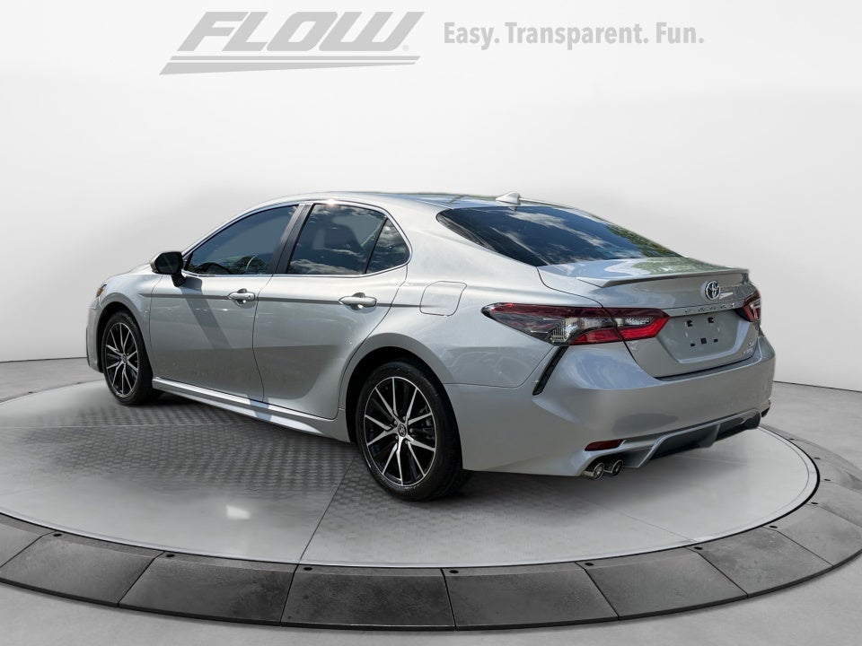 2024 Toyota Camry Hybrid SE