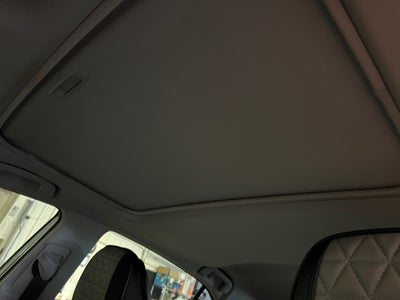 2023 Toyota Camry SE Hybrid