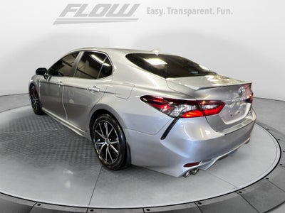 2023 Toyota Camry SE Hybrid