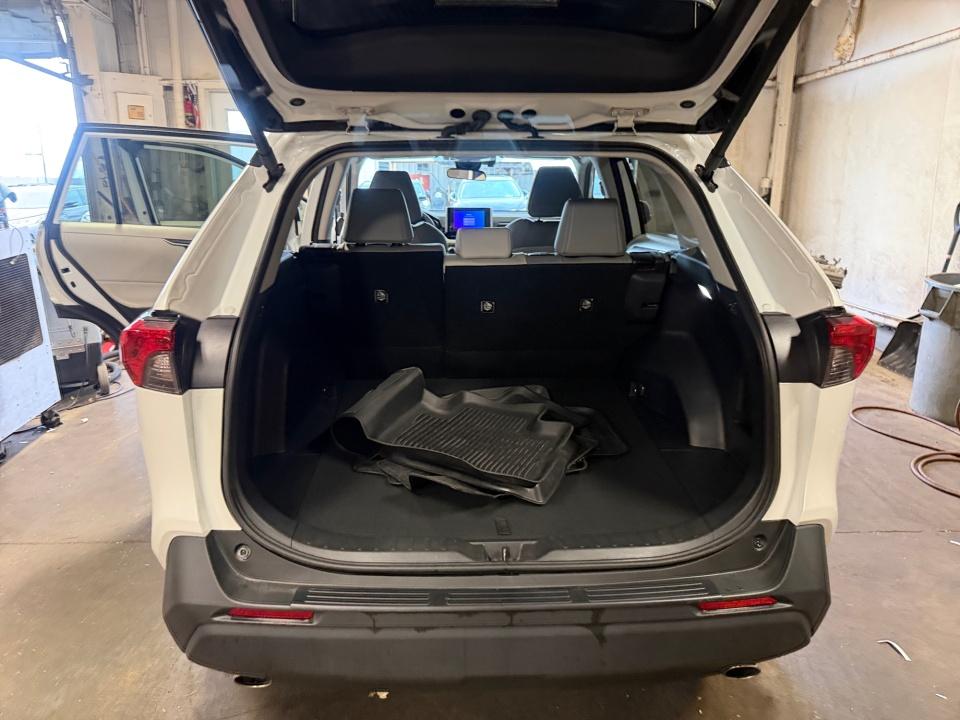 2024 Toyota RAV4 Hybrid Hybrid XLE Premium