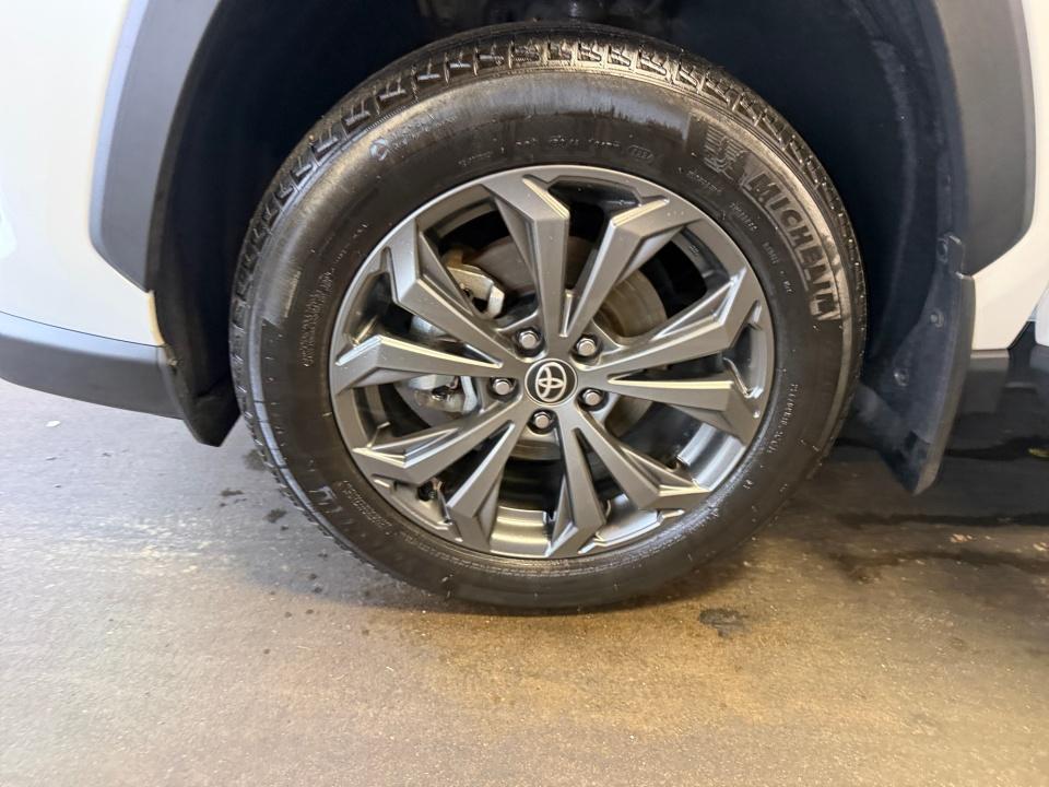2024 Toyota RAV4 Hybrid Hybrid XLE Premium