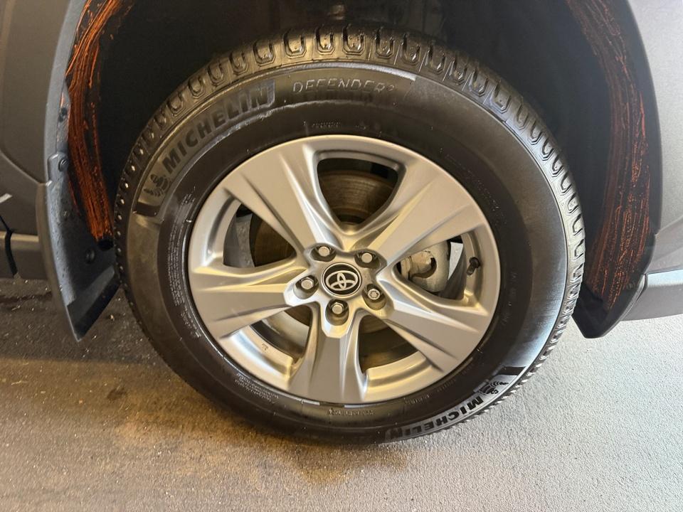 2024 Toyota RAV4 Hybrid Hybrid XLE