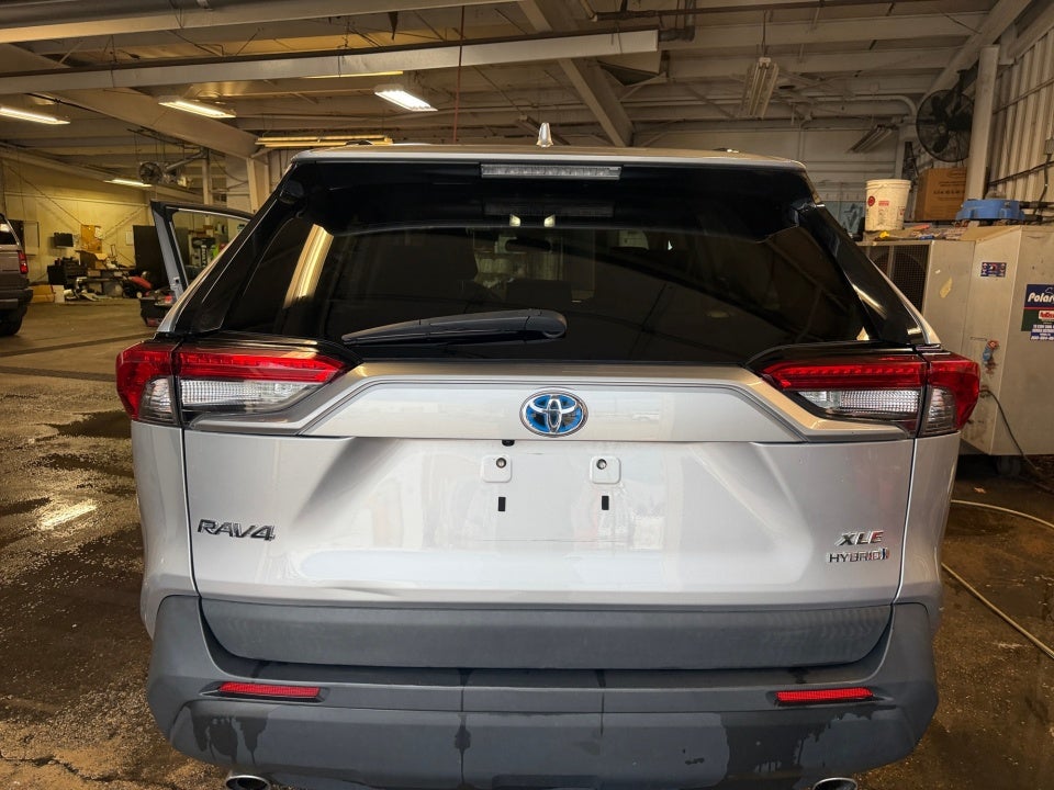 2022 Toyota RAV4 Hybrid Hybrid XLE