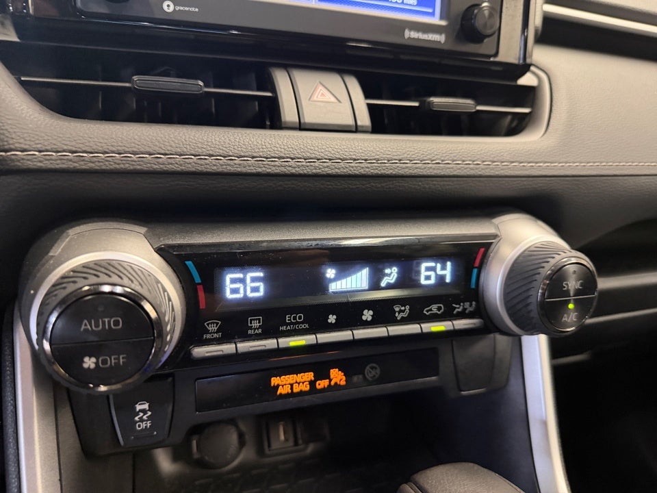 2022 Toyota RAV4 Hybrid Hybrid XLE