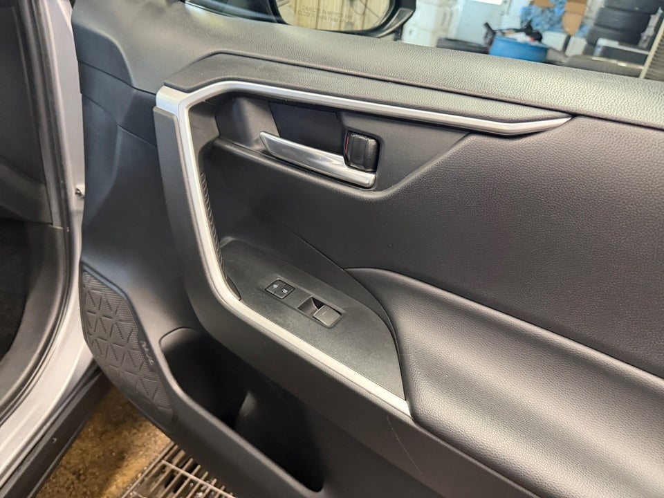 2022 Toyota RAV4 Hybrid Hybrid XLE